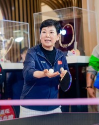 倪夏莲都想来参加，这个乒乓球比赛确实有些不一样